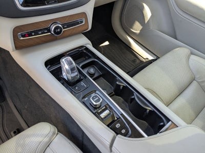2017 Volvo XC90 Inscription