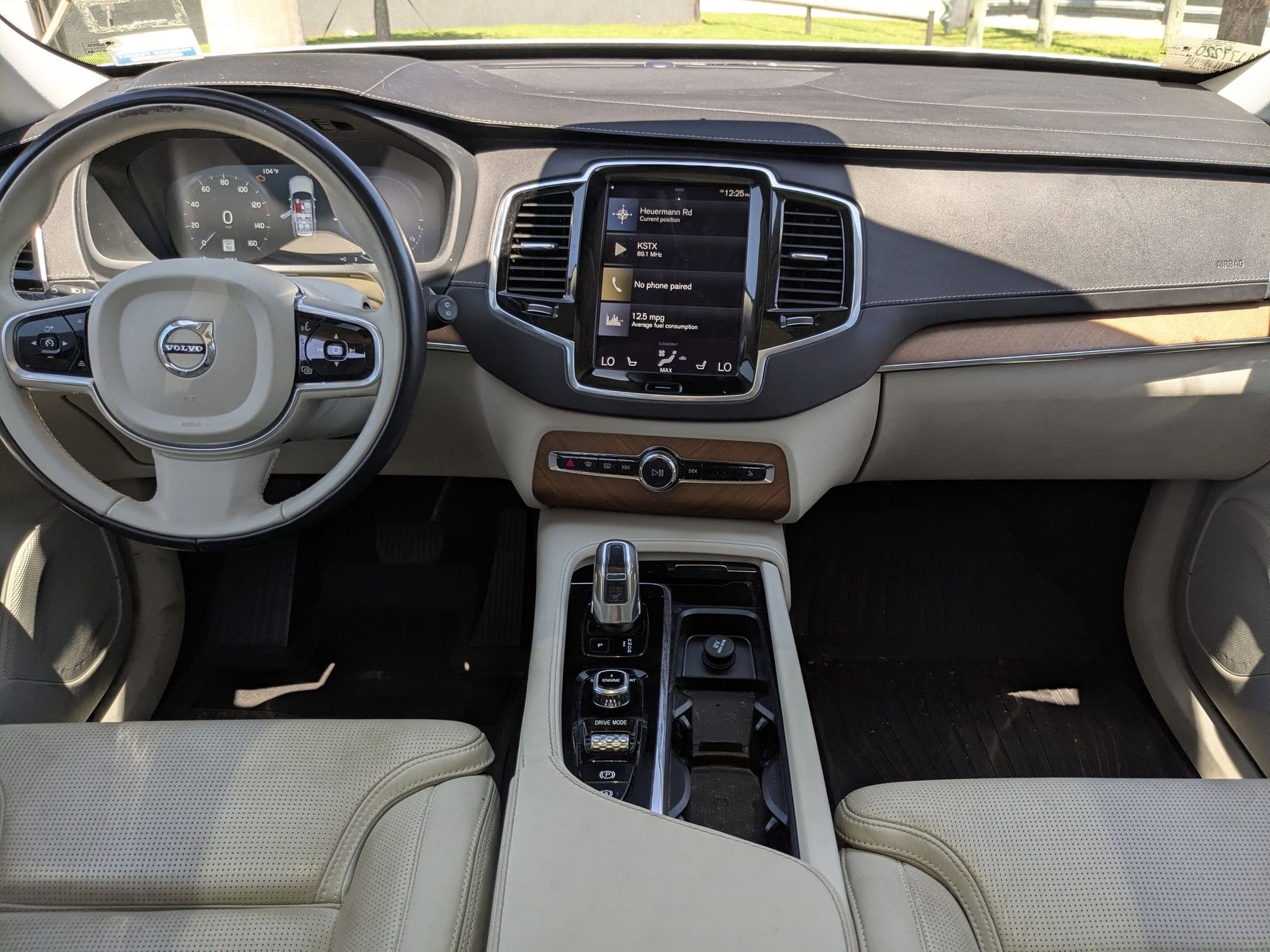 2017 Volvo XC90 Inscription
